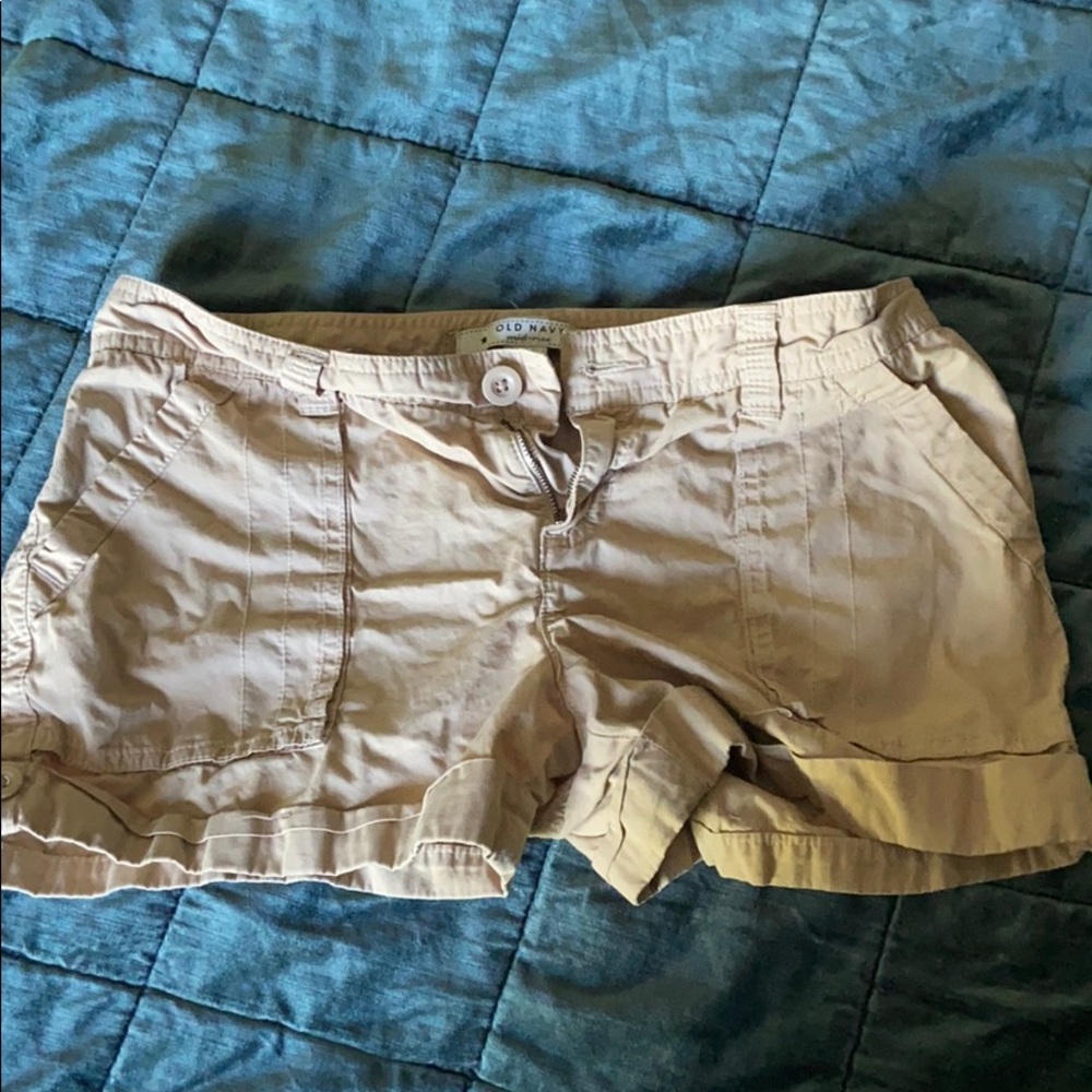 Old Navy Mid Rise Cargo Shorts